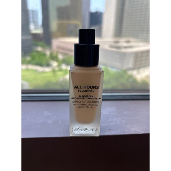 YSL All Hours Foundation - Picture 1 of 2